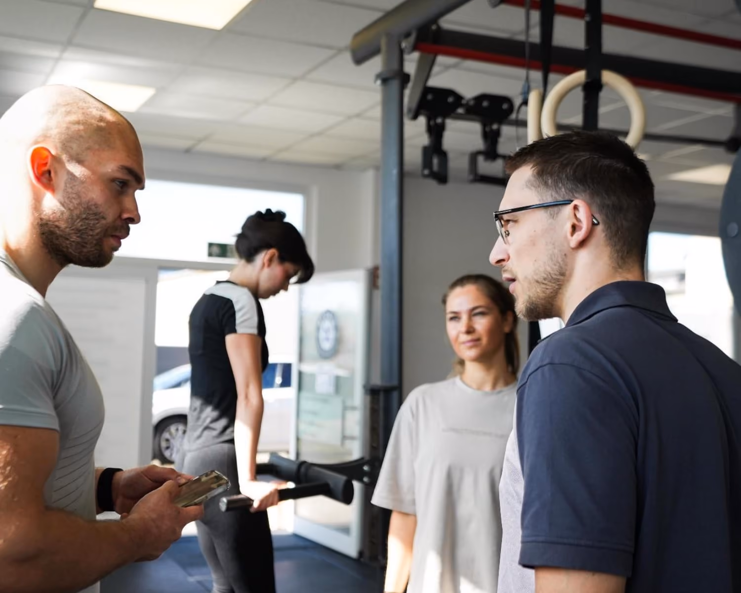 Angeleitetes Gruppen- und Präventionstraining auf der Trainingsfläche im BIONIK Gesundheitszentrum